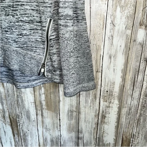 Athleta Blissful Space Grey Sweatshirt - Picture 6 of 7